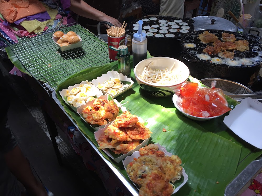 Bang Phli Floating Market