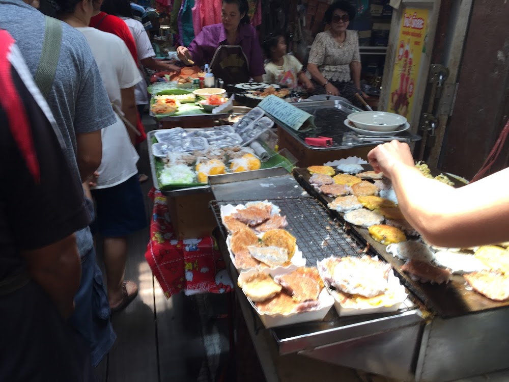 Bang Phli Floating Market