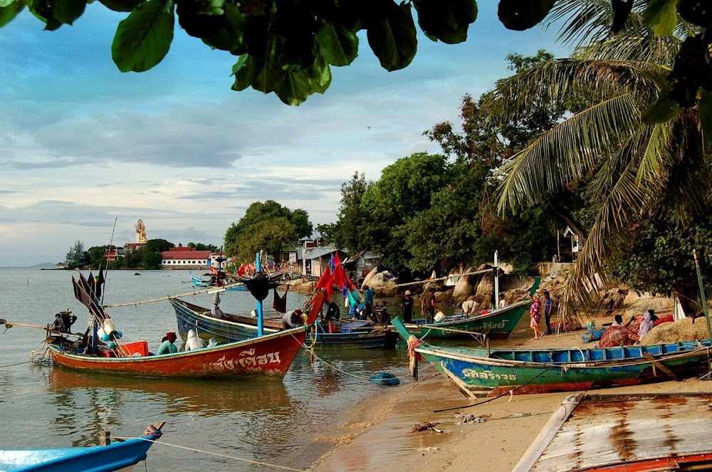 Bangrak Market