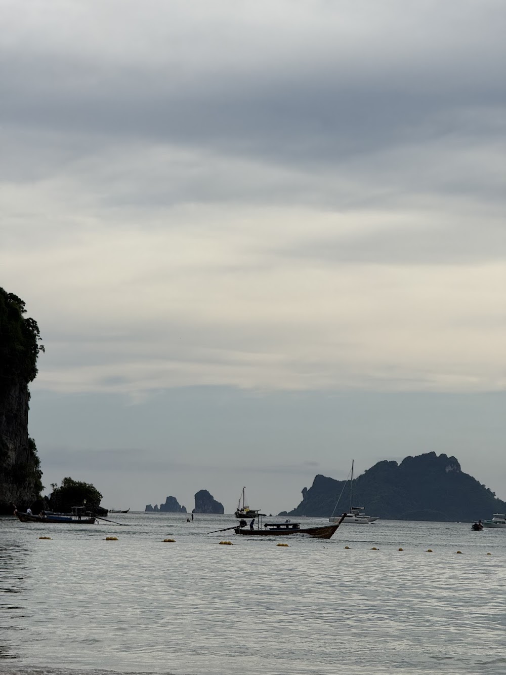 Black Pearl Railay