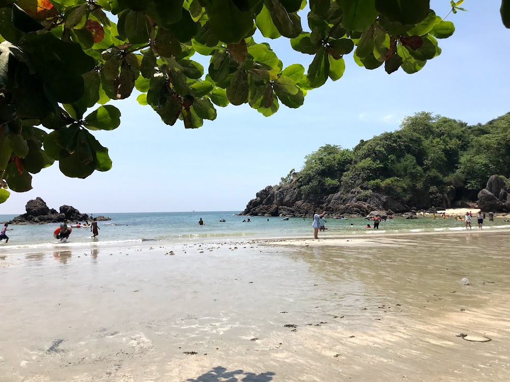 Bo Tong Lang Beach