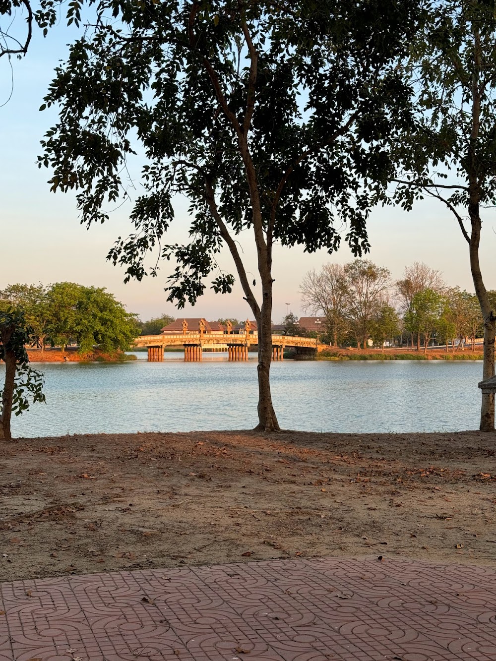 Chronicle Hall  Somdet Phra Suriyothai Monument