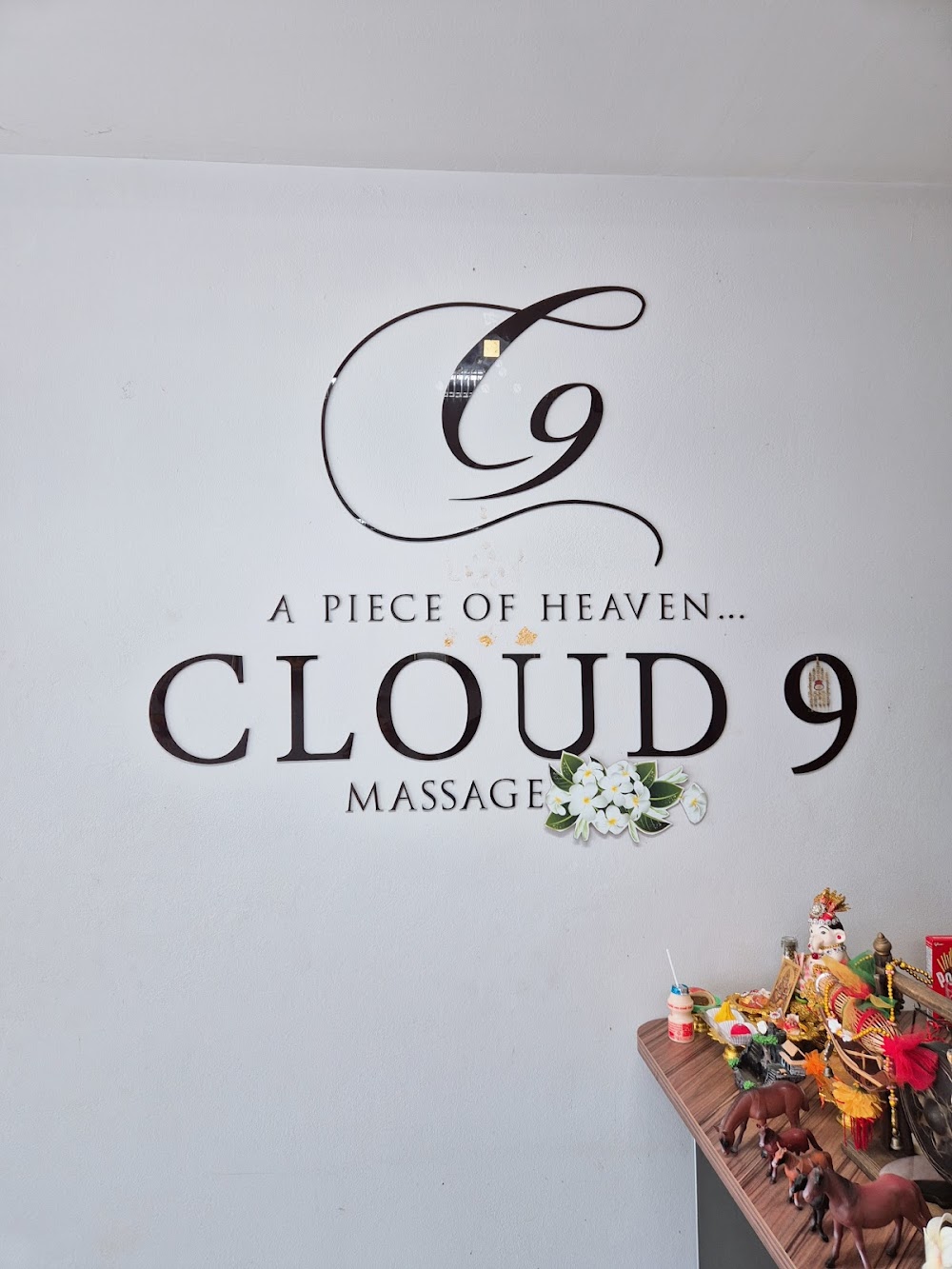 Cloud 9 Massage & Spa