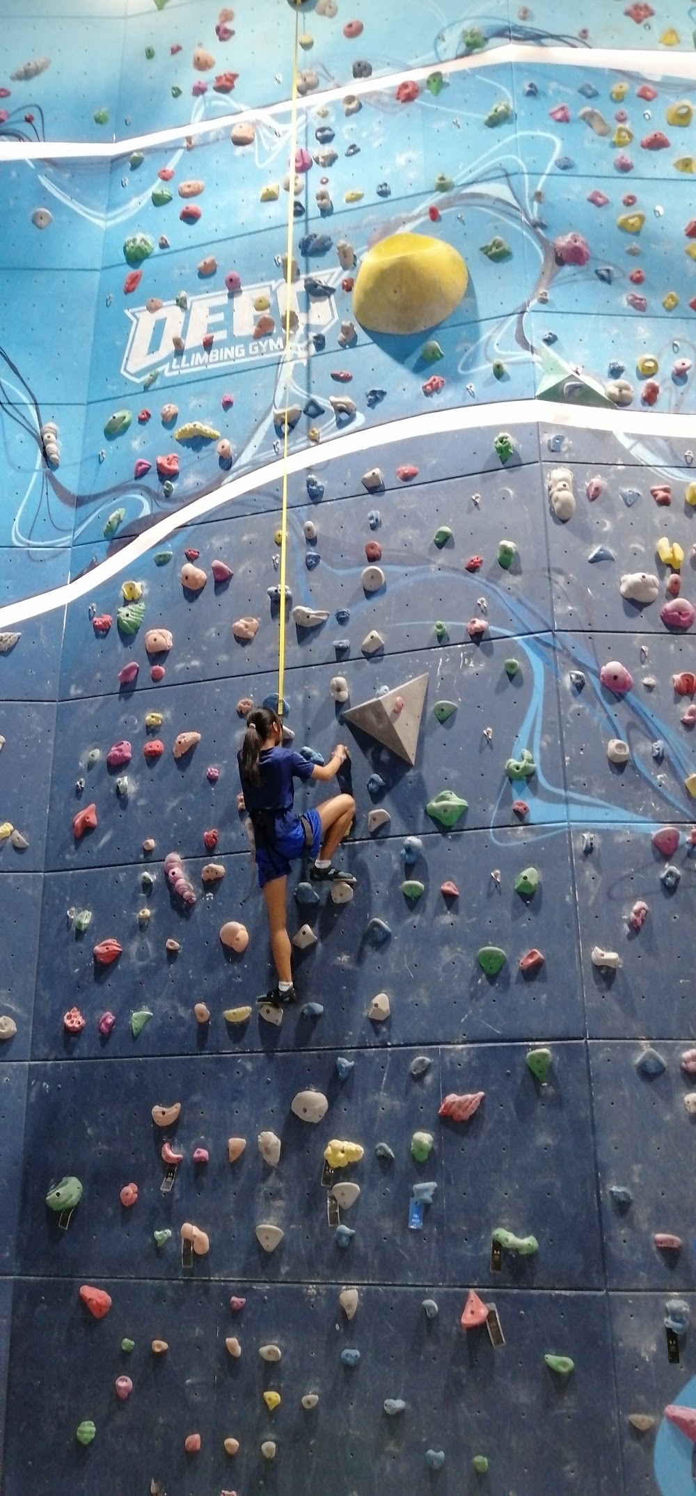 Deep Climbing Gym