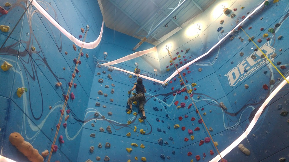 Deep Climbing Gym