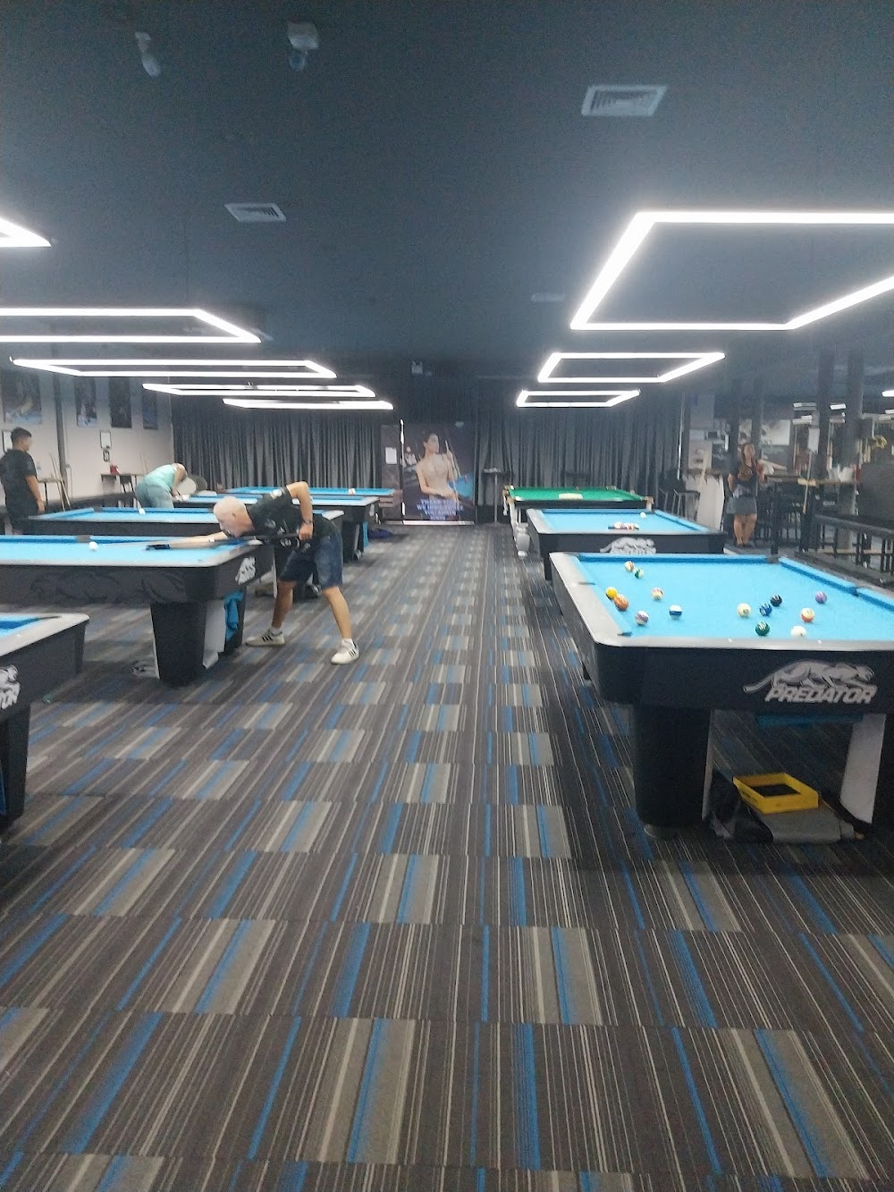 Double Kiss Pool Hall & Sports Lounge