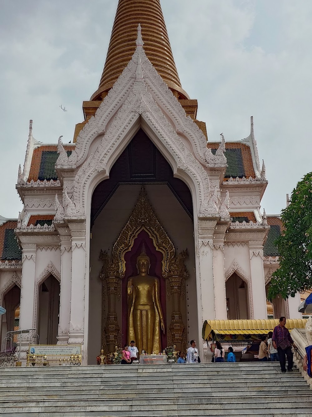 Giant Chedi