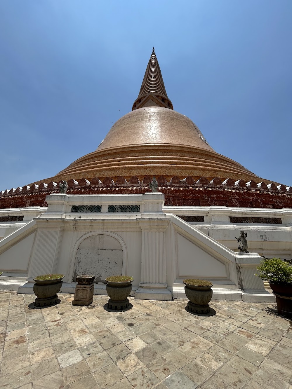 Giant Chedi