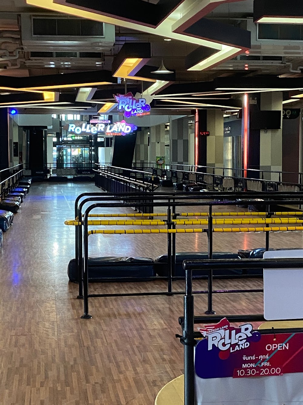 HarborLand & RollerLand @Tukcom Chonburi