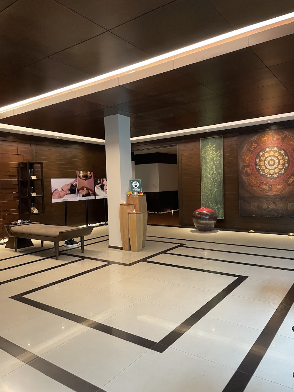 Health Land Spa & Massage (ekkamai)