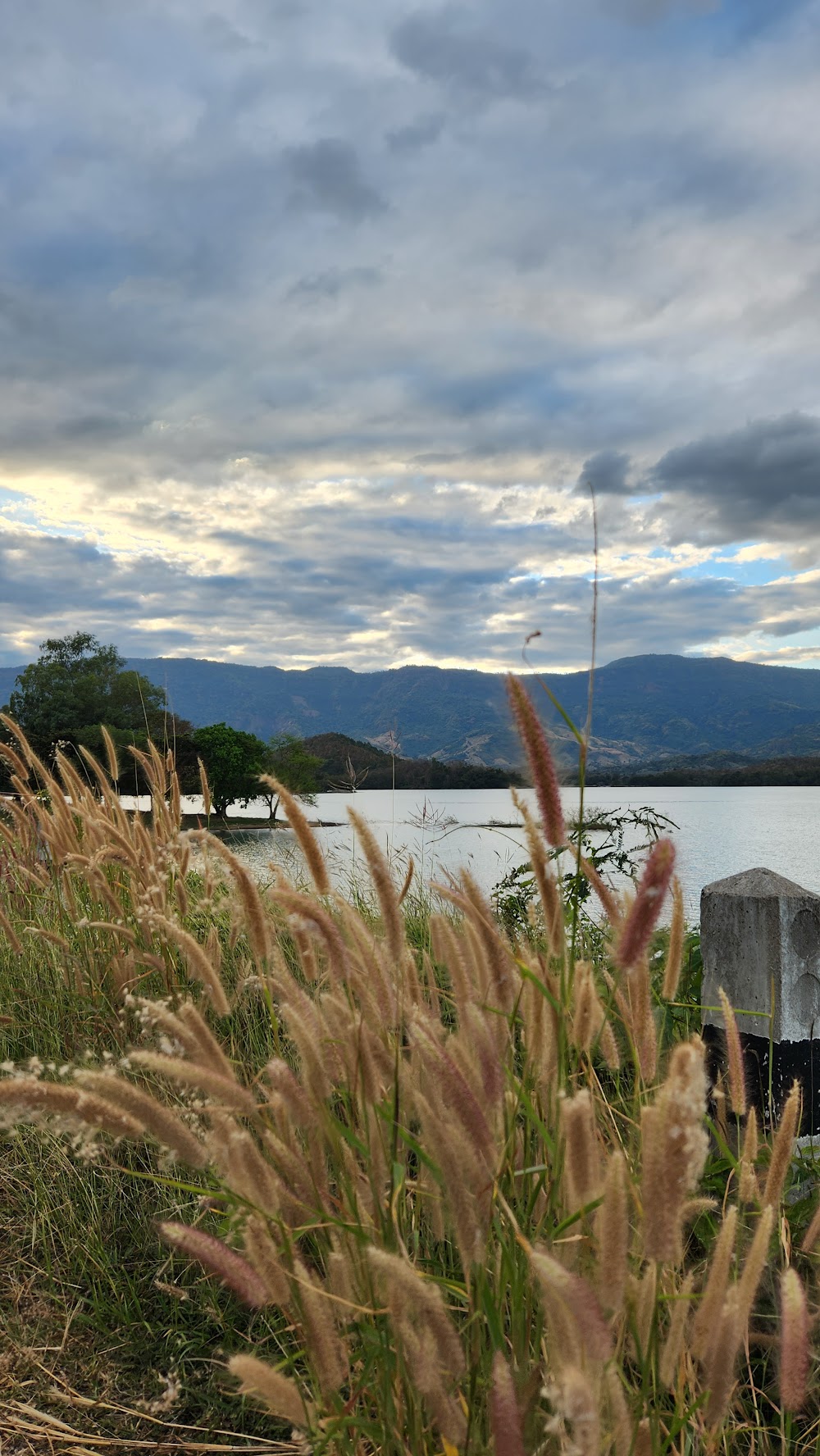 Huai Pa Daeng Reservoir