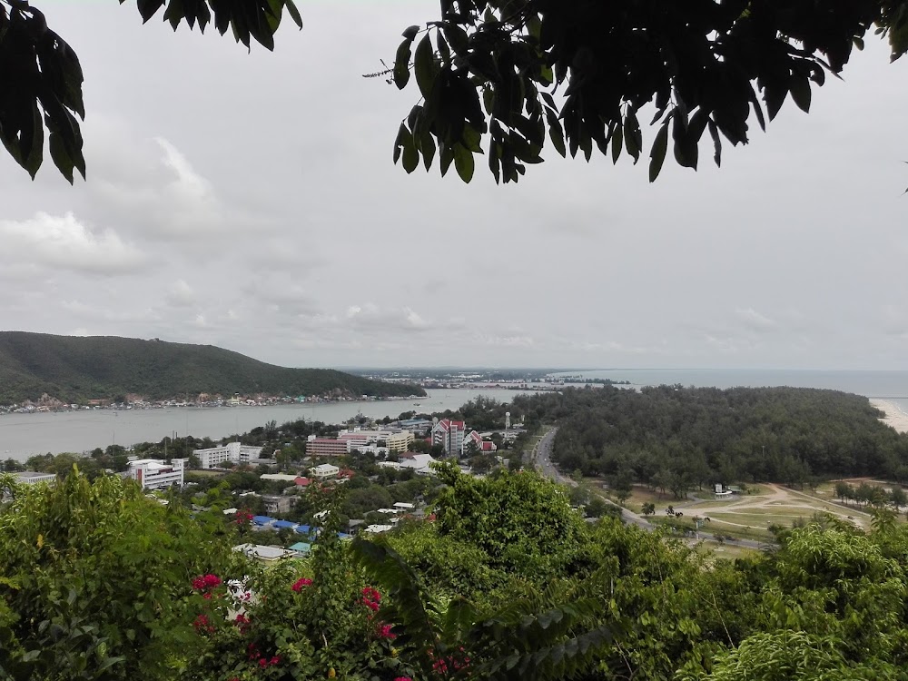 Khao Noi Palace