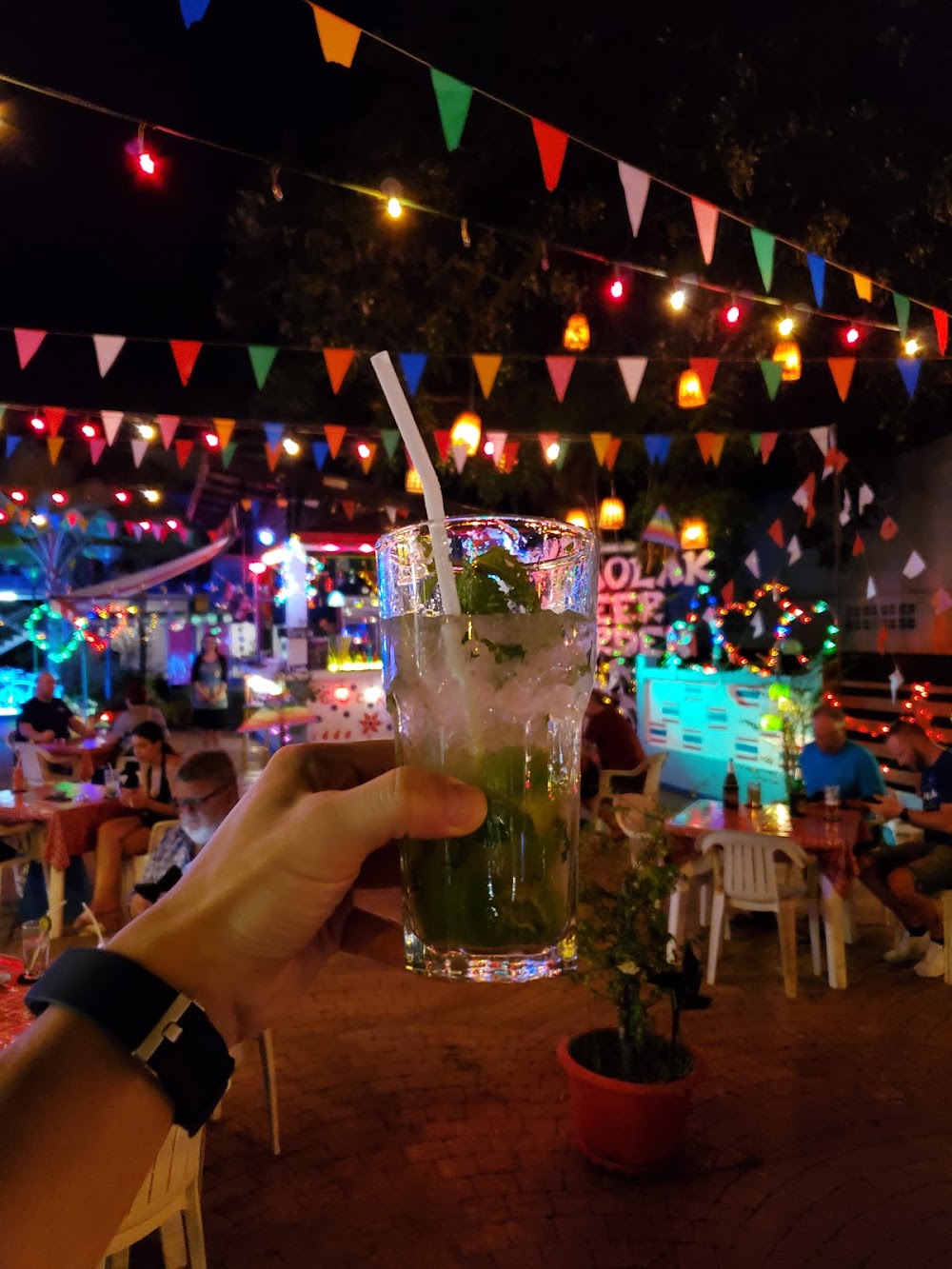 Khaolak Beer Garden