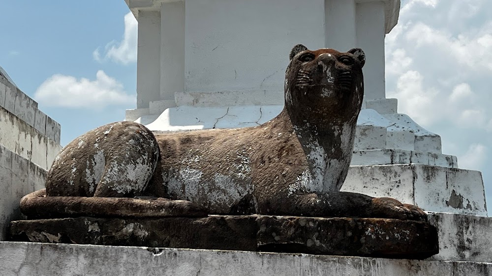 Khruba Sriwichai Monument Lamphun