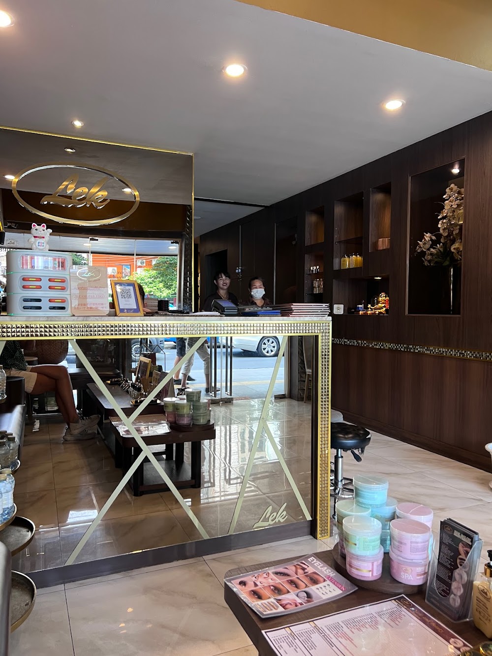 Lek Massage Bangkok – BTS Asok