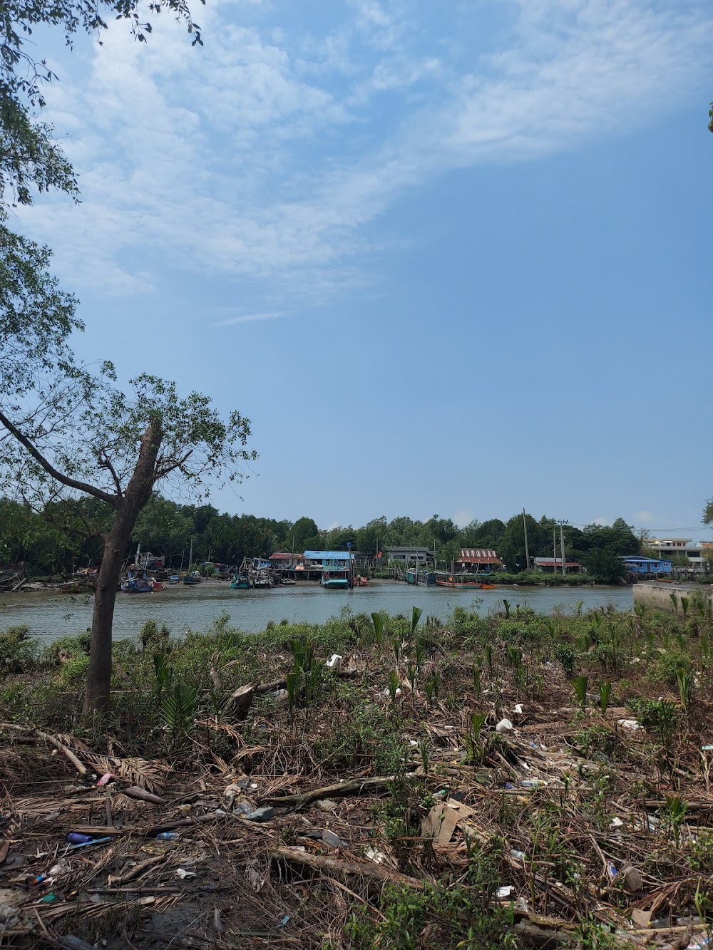 Phi Suea Samut Fort