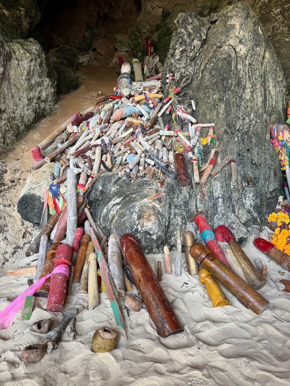 Phra Nang Ruea Lom Shrine