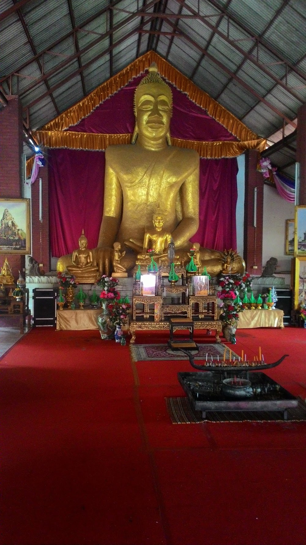 Phra That Narai Cheng Weng