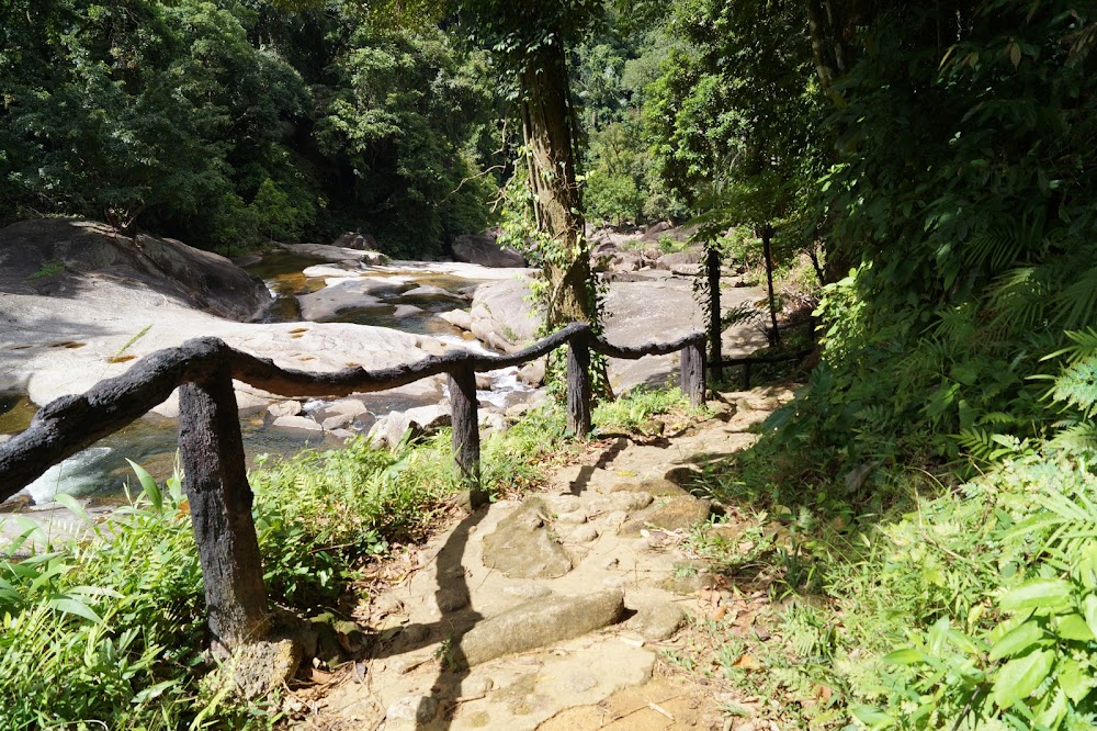Phrom Lok Waterfall