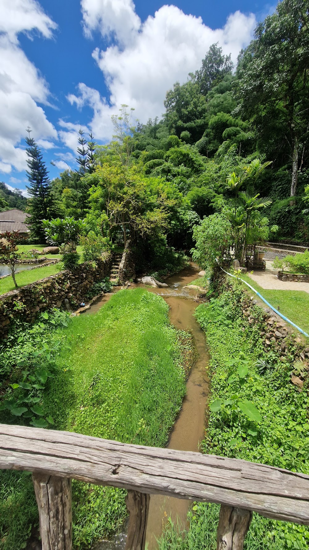 Pong Kwaw Hotspring