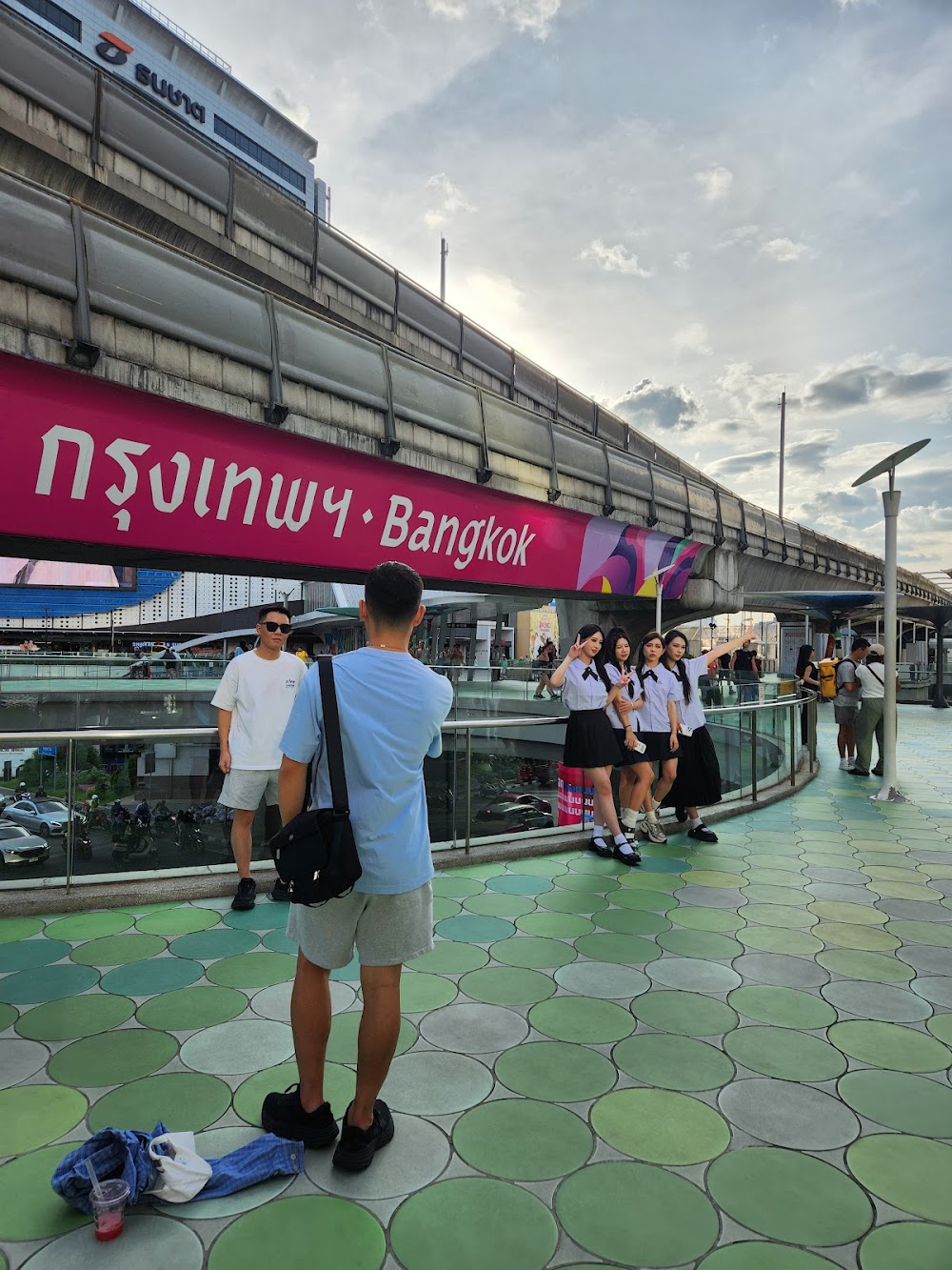 Pratunum Sky Bridge