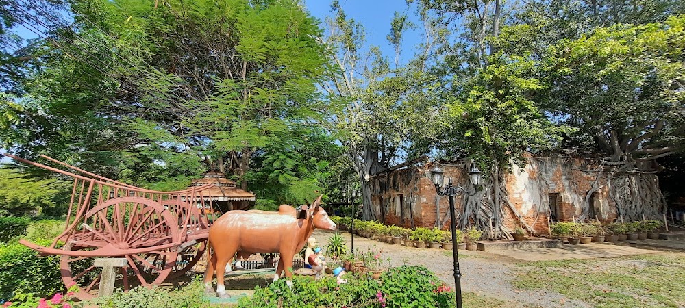Sang Kra Tai Temple