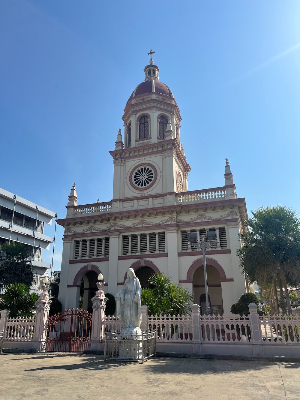 Santa Cruz Church