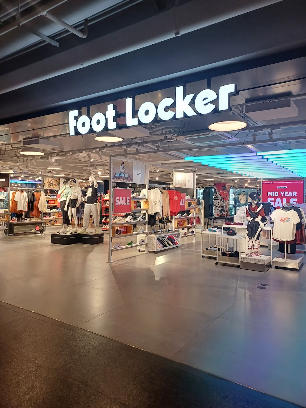 Siam Center