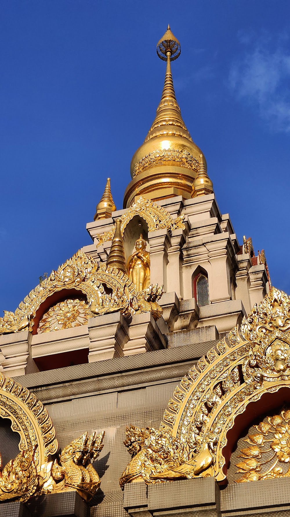 Sinakarintra Stit Mahasantikhiri Pagoda