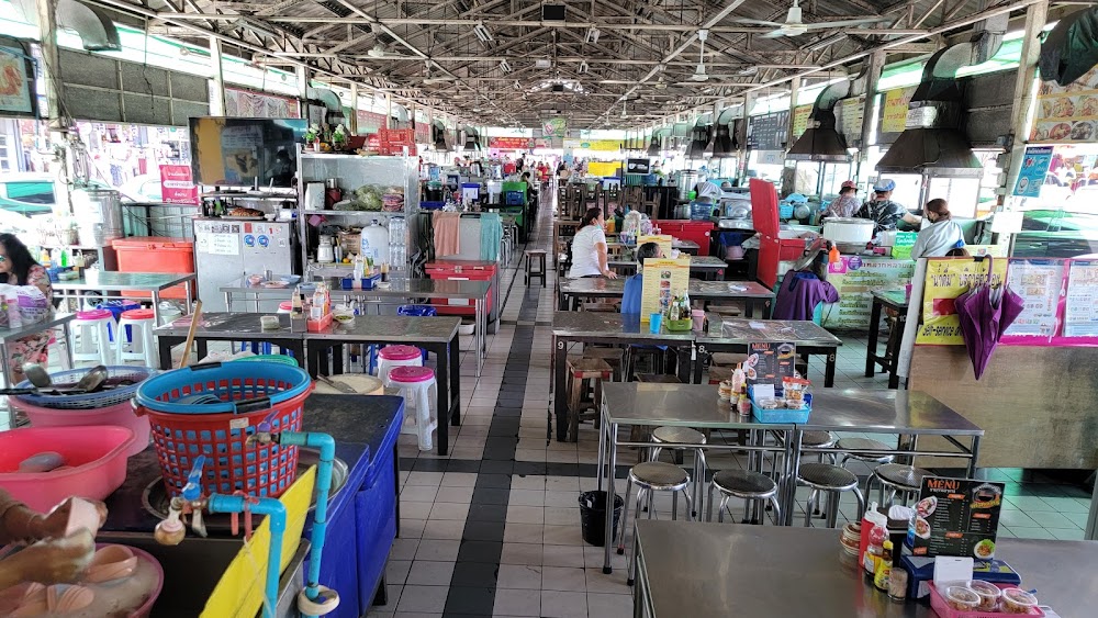 Siri-Wattana Market / Tha-Nin Market