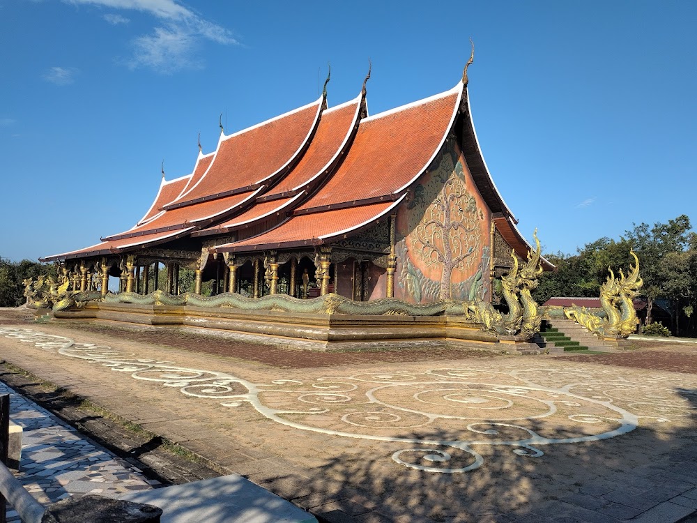 Sirindhorn Wararam Phu Prao Temple (Wat Phu Prao)