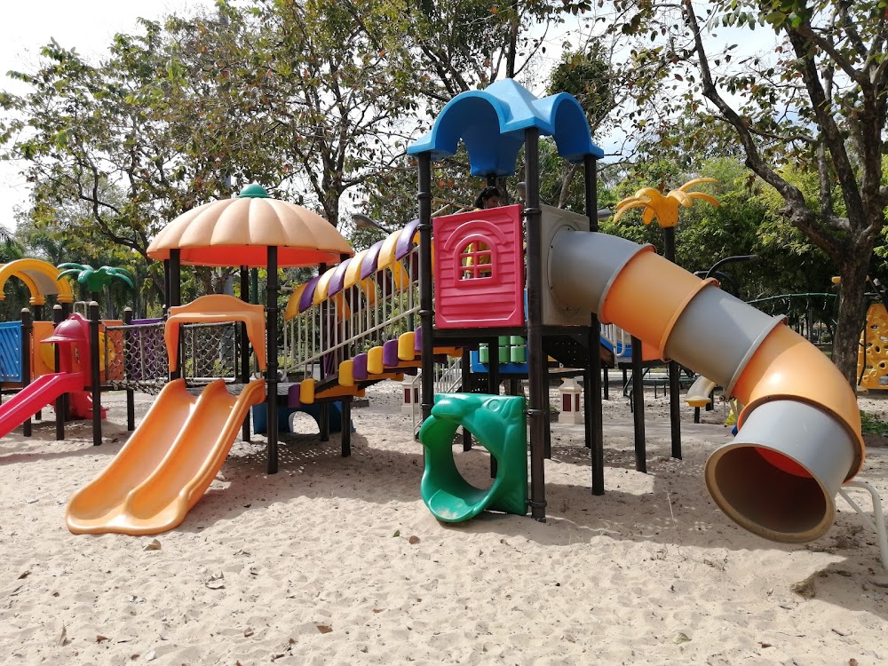 Somdet Phra Si Nakharin Park