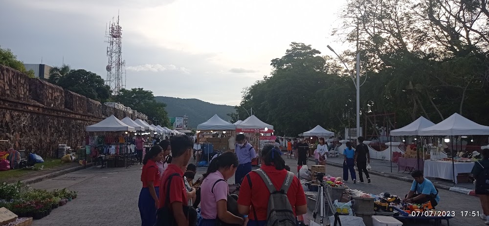 Songkhla Tae Raek Walking street