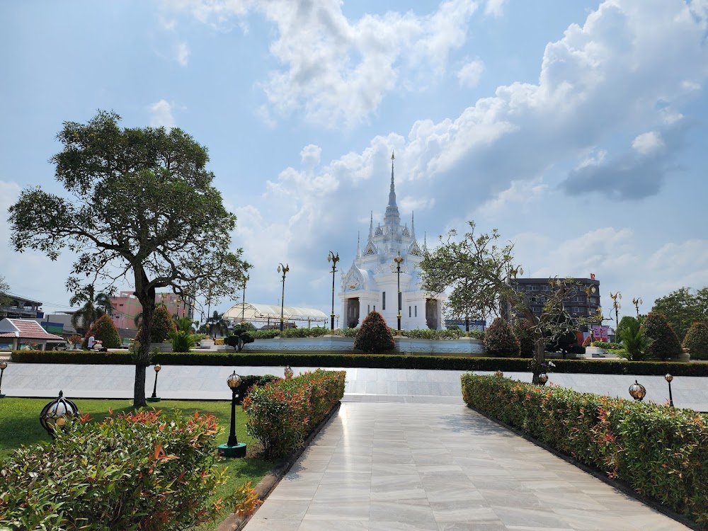 Surat Thani City Pillar Shrine