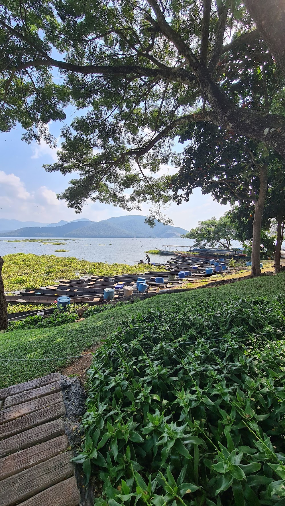 The Mae Ngat Dam & Reservoir