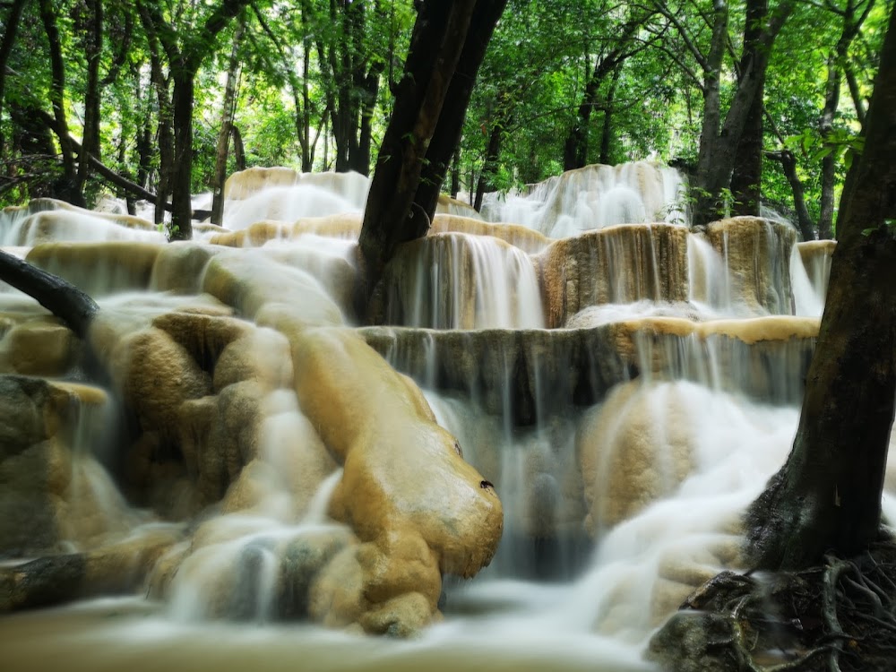 Wang Sai Thong Waterfall