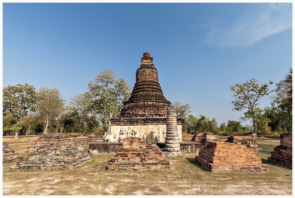 Wat Chedi Si Hong
