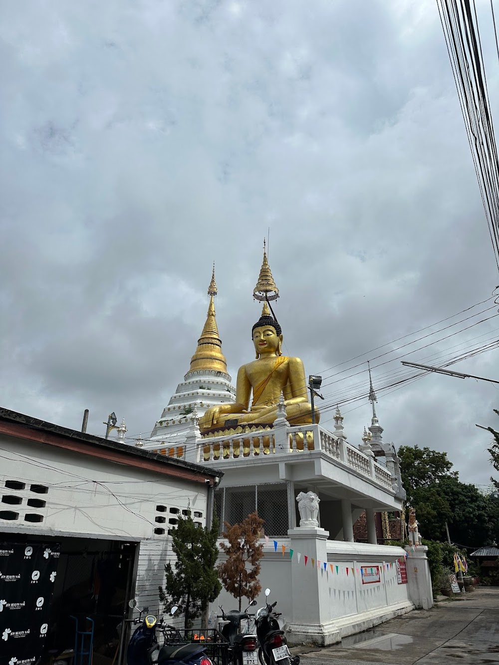 Wat Chiang Yuen Temple