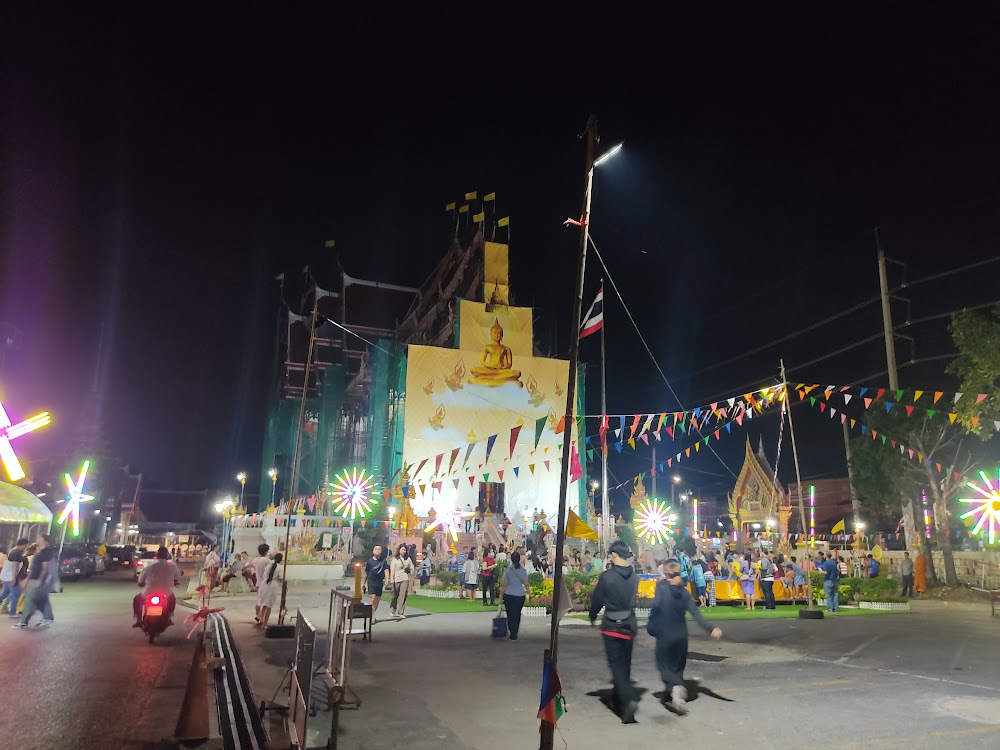 Wat Don Mueang- Phra Arramluang