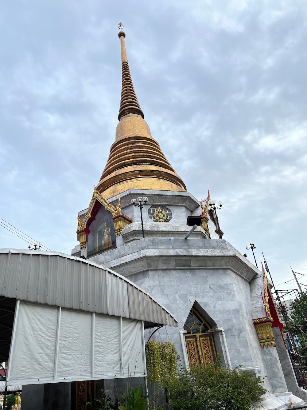 Wat Don Mueang- Phra Arramluang