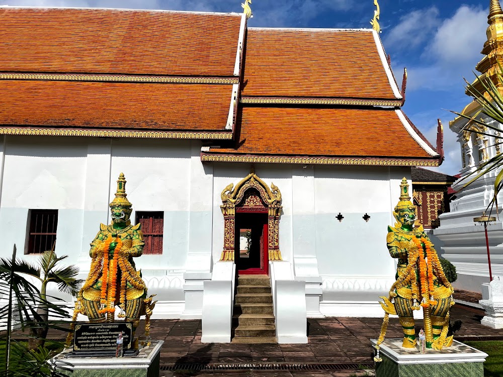 Wat Hua Khuang Temple