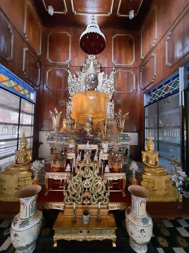 Wat Hua Wiang Temple