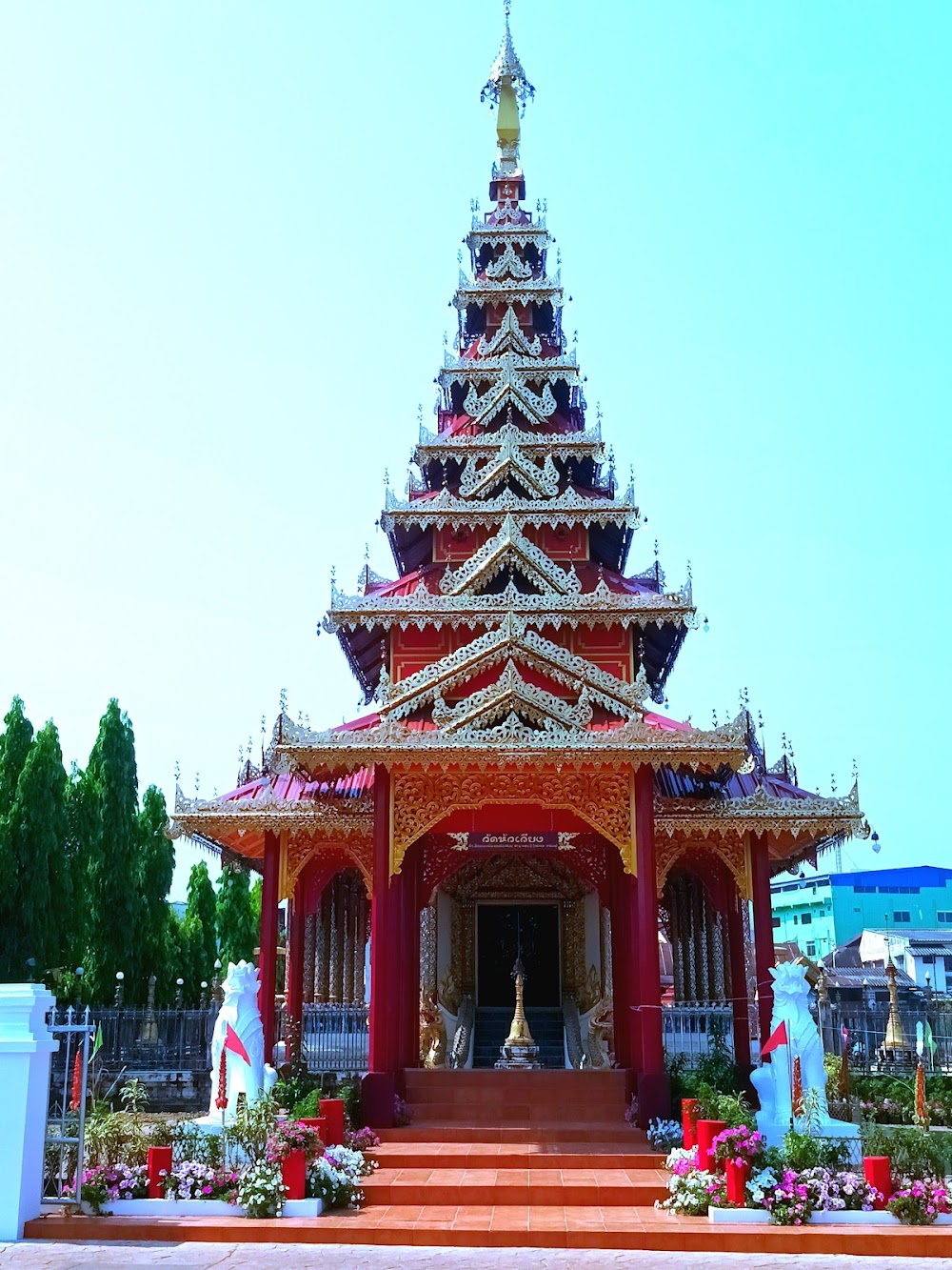 Wat Hua Wiang Temple