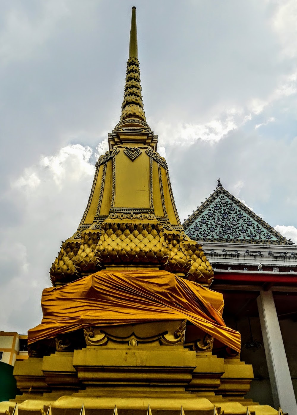 Wat Intharam Worawiharn