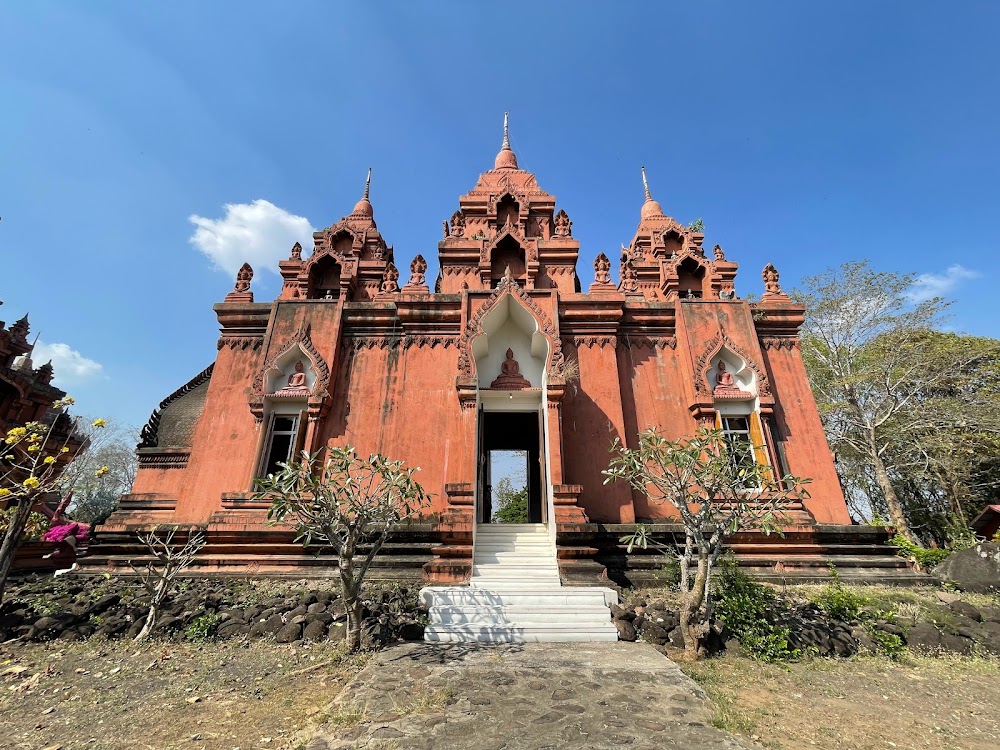 Wat Khao Angkhan Temple