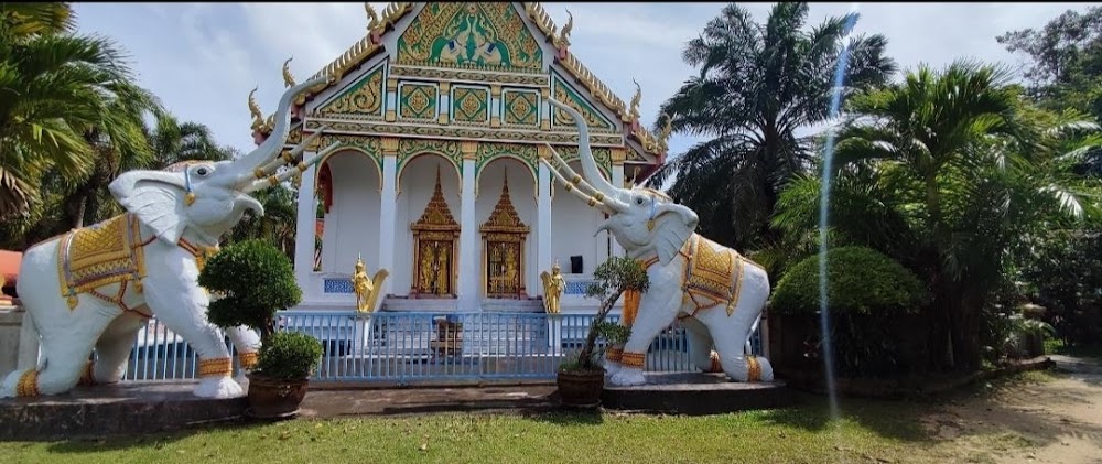 Wat Khao Kaeo