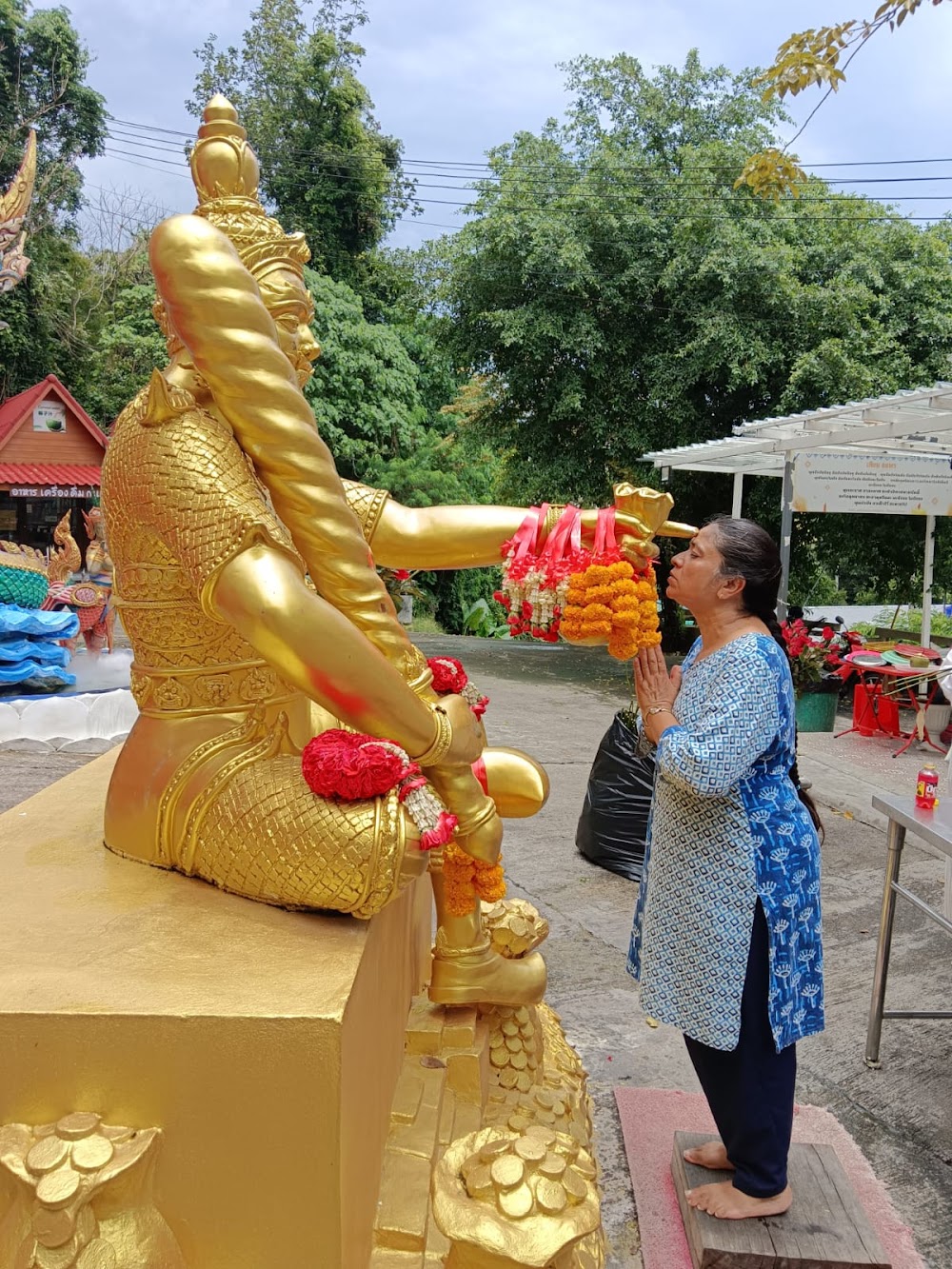Wat Khao Rang Samakkhitham