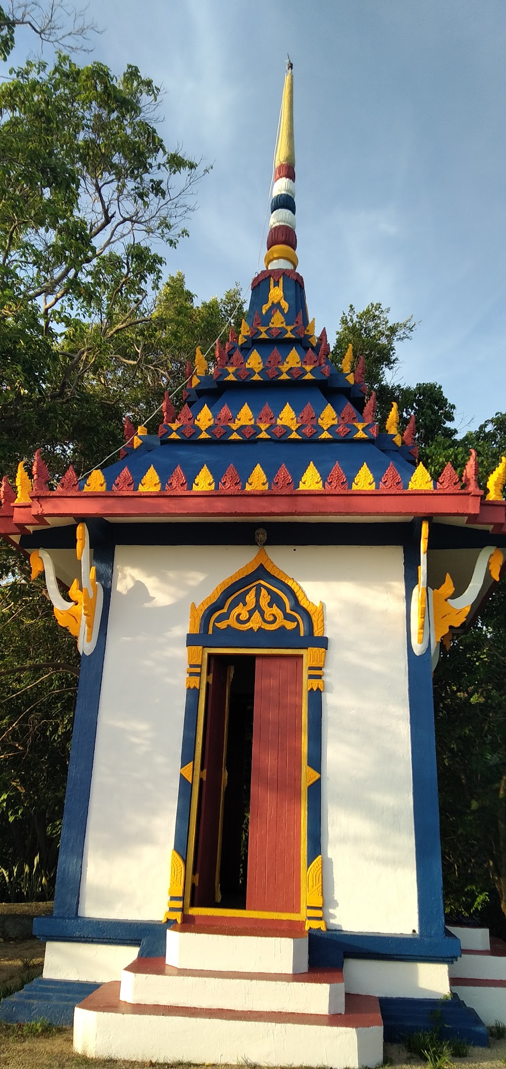 Wat Khao Tham