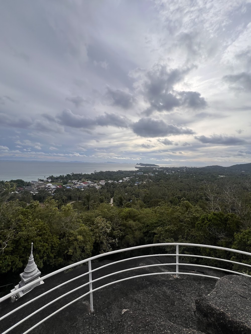 Wat Khao Tham