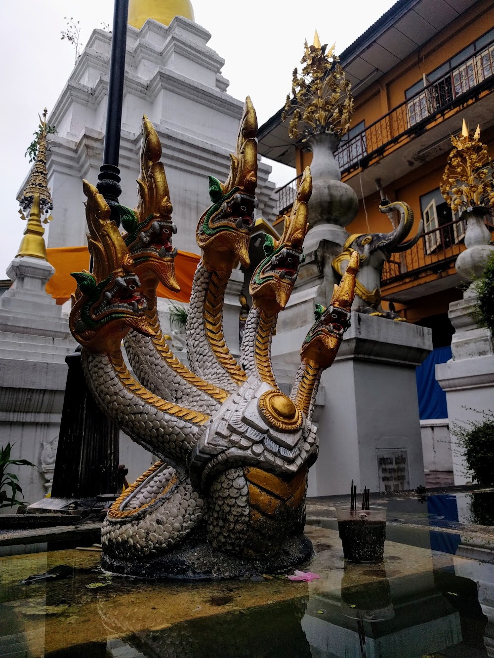 Wat Mung Muang Temple